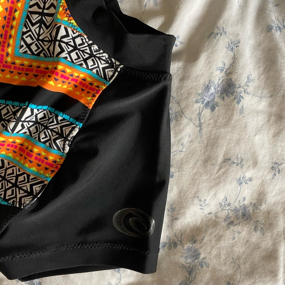 Rip Curl Rash Guard - Picture 5 of 5